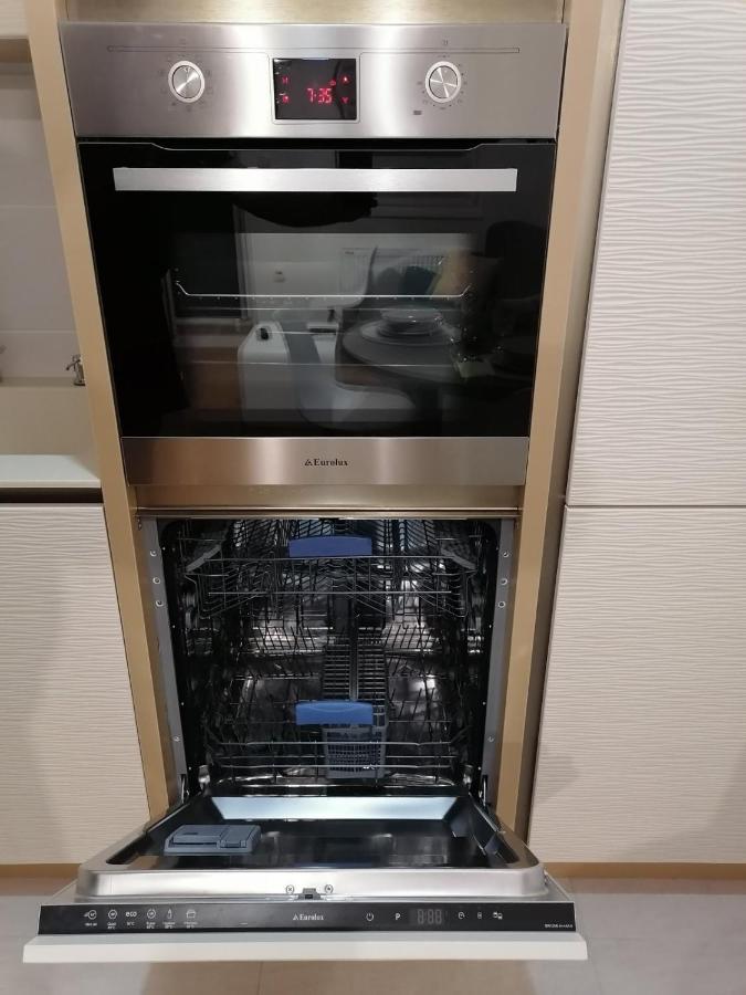 Carmen Deluxe Lägenhet Novi Sad Exteriör bild