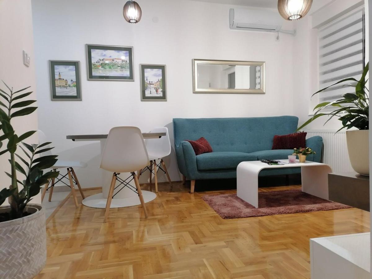 Carmen Deluxe Lägenhet Novi Sad Exteriör bild